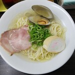 ラゥメン大地 - 料理写真:貝塩らぅめん（朝メニュー）600円
