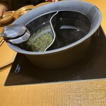 Shabushabu Onyasai - 鍋