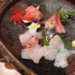 Izakaya Okan - 刺身盛り合わせ(3,000円で)