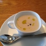 ホシズミパスタ - 新玉ねぎのクリームスープ