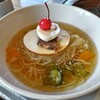 Daimon - 冷麺をスルスルと頂く。リンゴ、ミカンがのる！