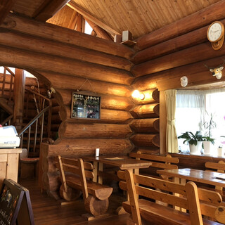 カフェ ログハット_2