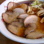 北海道ラーメン 特一番 - 大きなチャーシュー