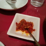 五修堂 - 麻婆豆腐用エビ入り辛み薬味（２０１３年５月）。