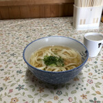 宮川製麺所 - 丼も麺も熱々に湯煎して頂いてます！！