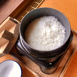 山形県赤湯温泉 松島館 - 朝の炊き立てご飯
