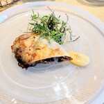 La Brianza - サングイナッチョ豚足を使ったテリーヌ焼き春巻きマスタードフランボワーズビネガーのソース。もう一度のご縁があった喜びサングイナッチョとバスワー、香ばしい春巻きとすごい旨みの幸せ☆