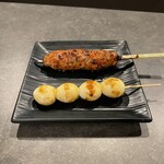 Sumibiyaki Juuhachi - ◆つくね と うずらのたまご　　自家製のつくねと炭火で丁寧に焼いたうずらのたまご