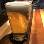 ヒマラヤテーブル - ベアレン(岩手)のアップルラガー。この時期になると出てくる季節限定ビール☆りんご感がしっかりなのにラガーの味わいは失われず。このバランスは凄いよね(^o^)