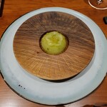 レストラン ナズ - シャインマスカット クロモジの木のオイル 発酵レモンピール ストラッチャテッラチーズ