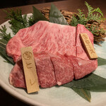 飛騨牛一頭家 馬喰一代 県庁東 - 