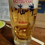 新宿三丁目 日本再生酒場 - “い志い”マーク入りジョッキ