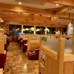 Komeda Ko-Hi-Ten - 店内の様子。