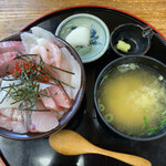 五右衛門 - 海鮮丼¥1500