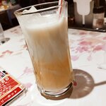 インドラディップ - マンゴラッシ。マンゴーラッシーではありません