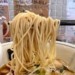 Mendokoro Bigiya - 醤油ラーメン麺！