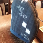 岩茶房 - 中にポットが入ってます