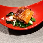 八重洲 steak & seafood 鉄板焼き 一心 - 箸休め（ウザク）連れに食べられた（オーヴァチュアが重かったみたいで）