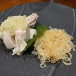 Nakanochuuka sai - 前菜　蒸し鶏とくらげ