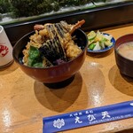 189458742 - 天丼　お新香とみそ汁付き