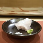 鮨 そえ島 - ◆九絵（対島）・・程よい食感で、噛むと甘味を感じます。