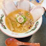 麺や なないち - 白湯ラーメン