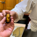 兄弟寿し - 雲丹は手渡し