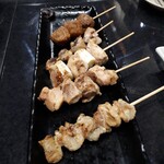 Yakitori Nikuzushi Tabehoudai Nomihoudai Koshitsu Izakaya Torimonogatari - 串焼き５本盛り