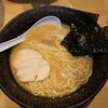 濃厚鶏ソバ 麺 ザ クロ