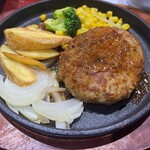 ハンバーグ定食