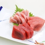 Assortment of three types of natural tuna