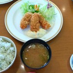 とんかつステーキ　まこと亭 - カキフライランチ