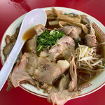 Tonsaikan - 醤油 中(麺1玉、焼豚、野菜)＋肉多め＋メンマ　1,100円