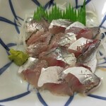 金沢食堂 - アジ刺身、アップ