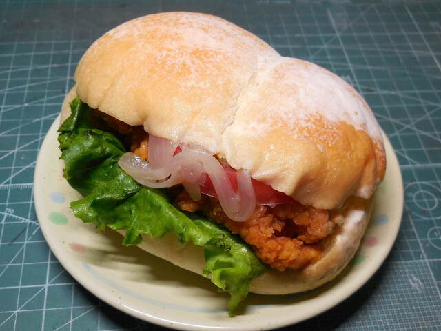 LITTLE MERMAID Toyomachiekimaeten photo 2