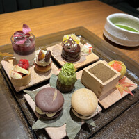 ERUTAN RESTAURANT BAR - 