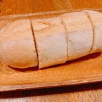 ブォンユミヤッチョ - 自家製パン