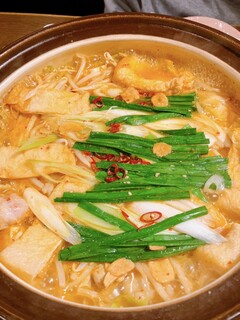 Akakara - 赤から鍋