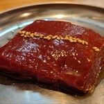 TOKYO焼肉ごぉ - ぷるんとした炙り上レバー