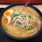 めん王  若柴本店 - 濃厚情熱の味噌ラーメン（半麺590円） クーポン利用で味玉サービス