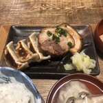 肉汁餃子のダンダダン - 焼餃子＆チャーシュー定食