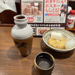 庄や - 日本酒大徳利〔常温〕、お通し