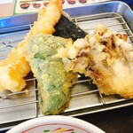 Tendon Tempura Hompo San Ten - 単品注文
                      舞茸ピーマン茄子えび