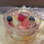 なだ万 - 季節野菜コアントローゼリー掛け