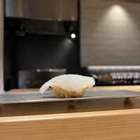 鮨 と、志 - 