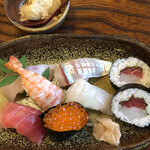 お華もと - 料理写真:おすし