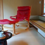 あさば - あさばの 心づかい   床の 近く  こんな低い位置から 暖房でてきます(゜ロ゜; すごい