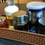 むつ味 - 備え付け調味料