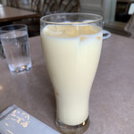 洋食屋テルミーヌ - ミルクセーキ　¥500(税込)