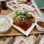 Midono Kantorikurabu - トマトソースのチキンカツ